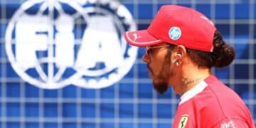 Hamilton facing tough time in F1