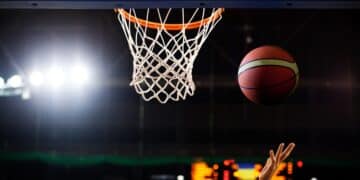 Thanasis Antetokounmpo signs for Bucks